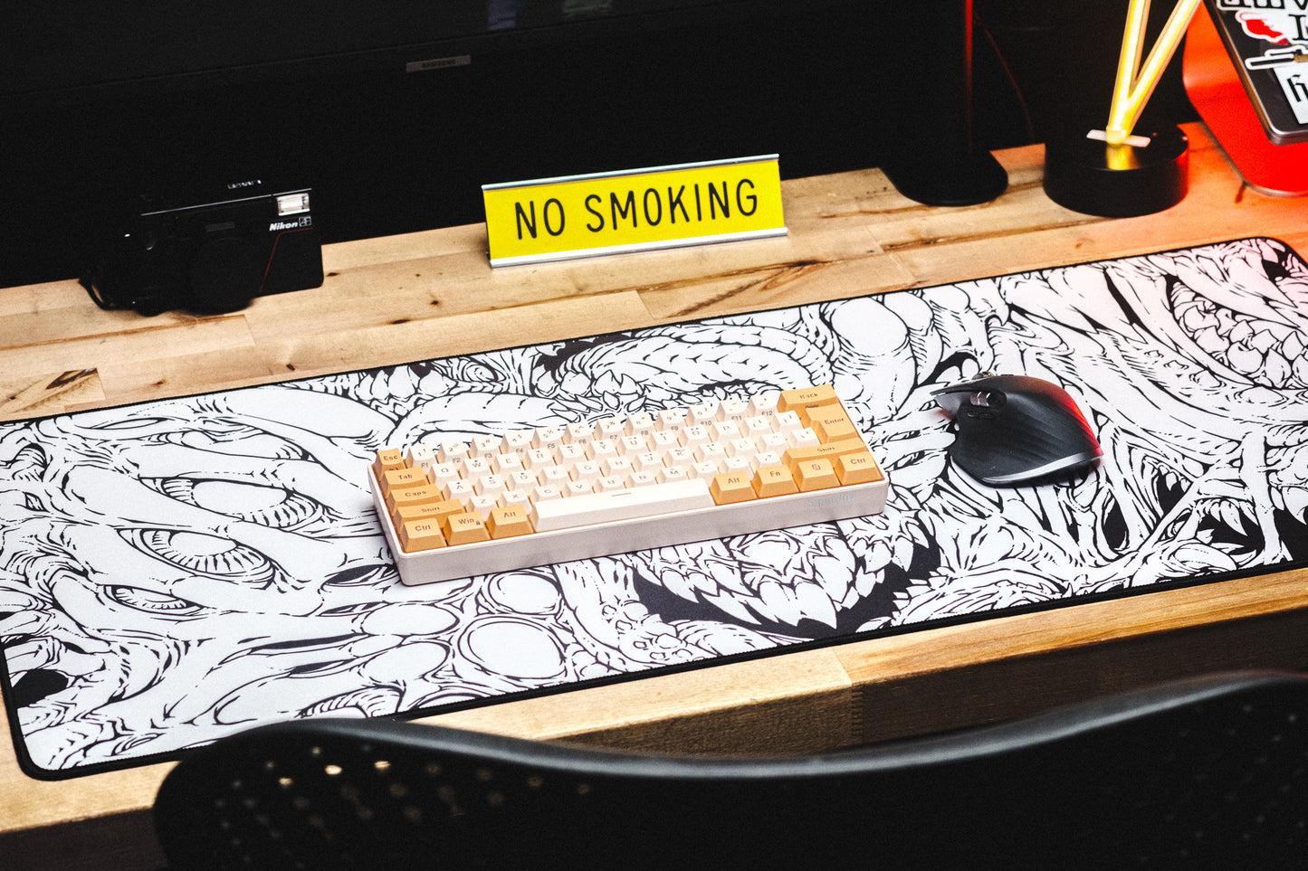 Hyperbeast Mouse Mat – White