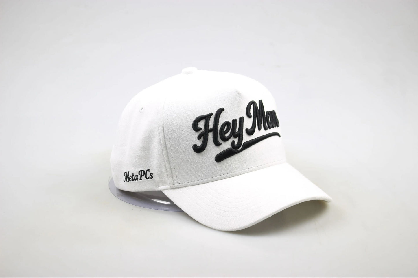Classic Baseball Hat – White